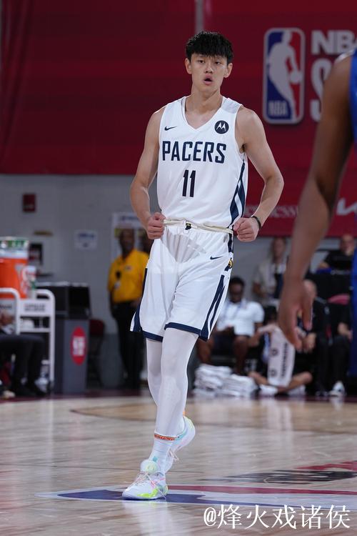 博主谈曾凡博:此时此刻的停滞是在浪费自己的宝贵时间 博主谈曾凡博:此时此刻的停滞是在浪费自己的宝贵时间